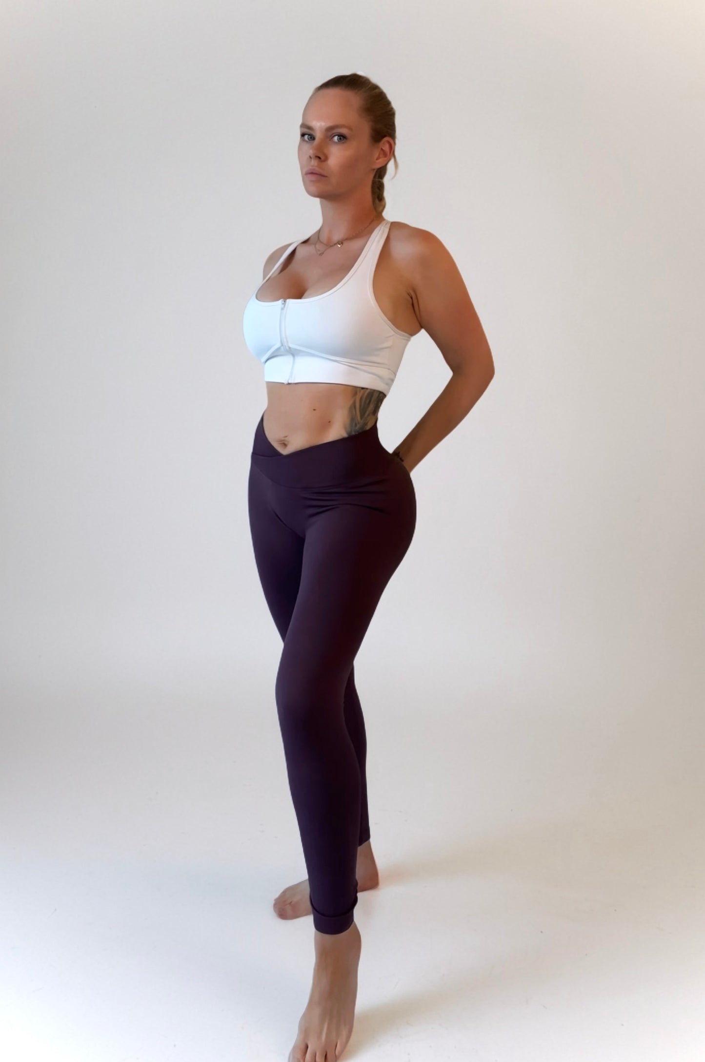 Velvet Motion Leggings – Dark Purple