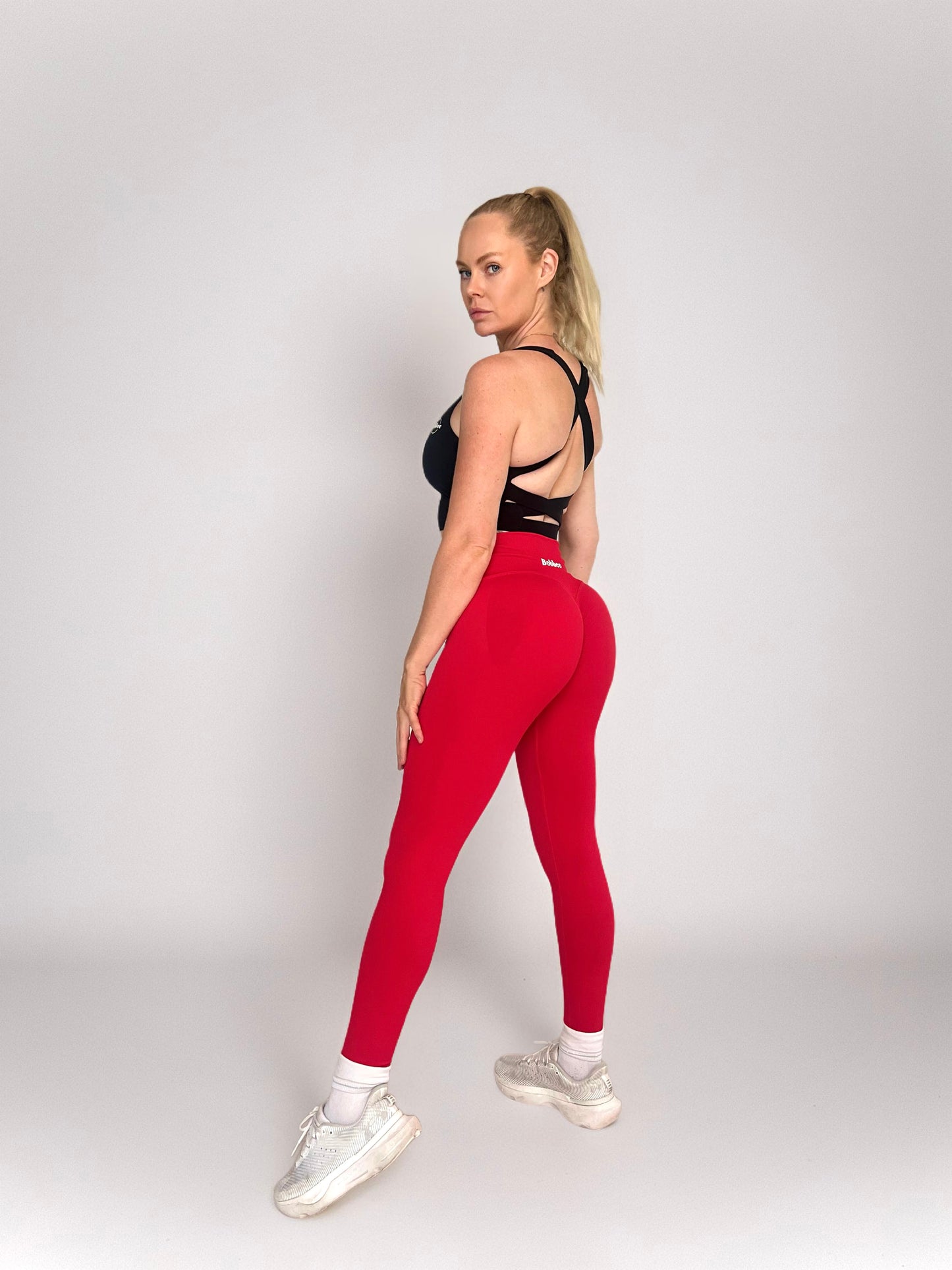 Red V-Front Lifting Leggings – Flattering, Comfy & Eye-Catching